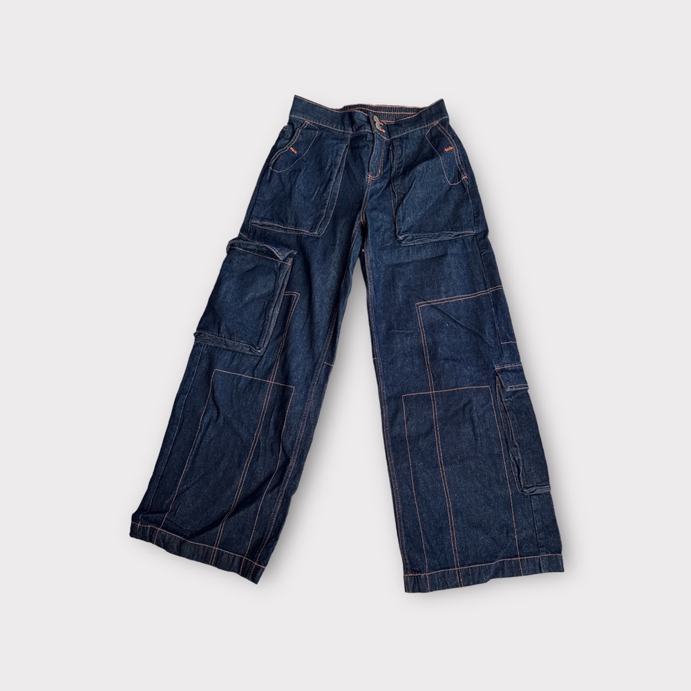 BDG Wide Leg cargo pants